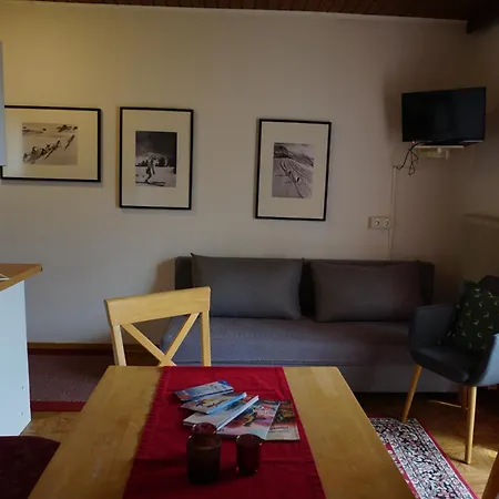 Bergland * フラッハウ